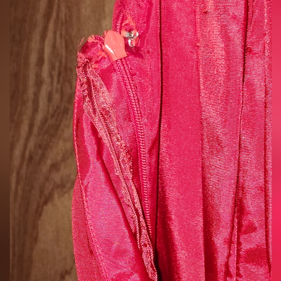 SIZE 4, SIZE 5 Evening/cocktail/prom gounds - Picture 11 of 11